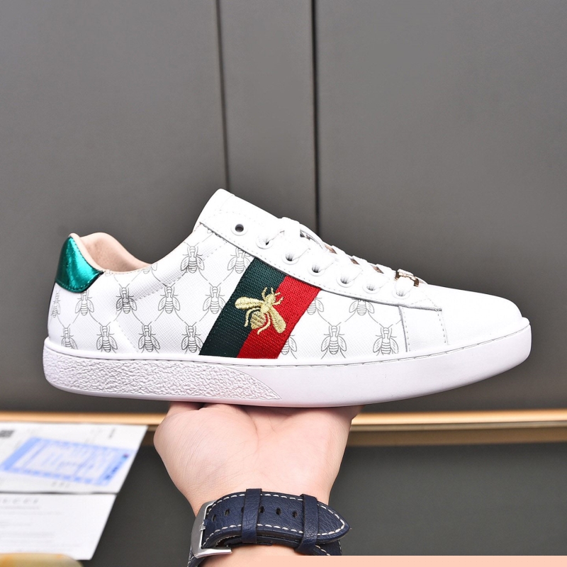 G*u*i casual shoes